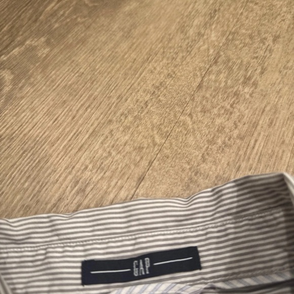 GAP Striped Shirt with Blue and White Tones - Picture 3 of 3